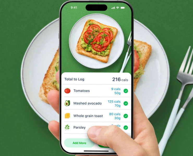 a MyNetDiary app user scanning a meal with their new AI feature