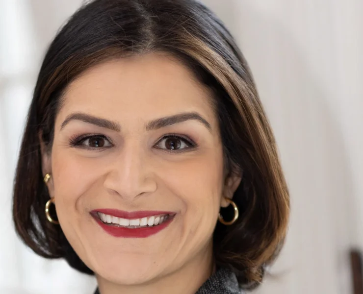 a smiling headshot of Sima Sistani